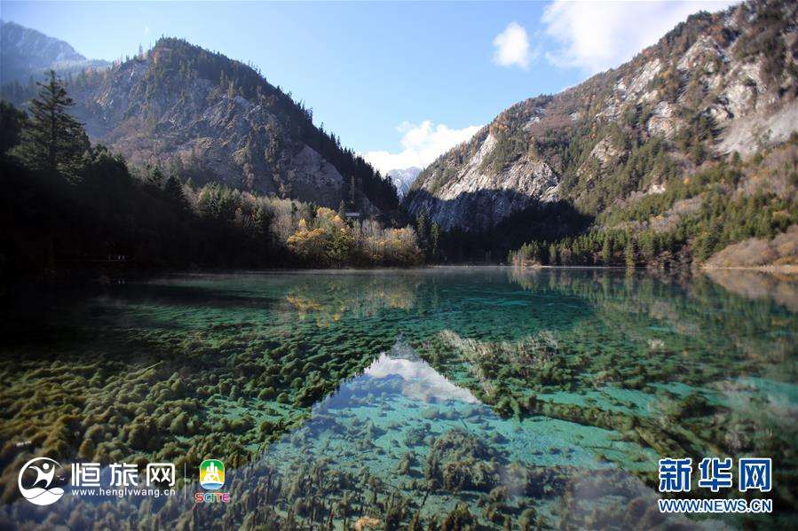 (环境)(1)九寨沟秋景醉游人