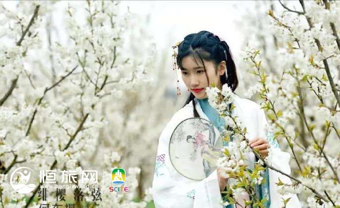 d78757fagy1go333akp72j20j60cs3zr.jpg